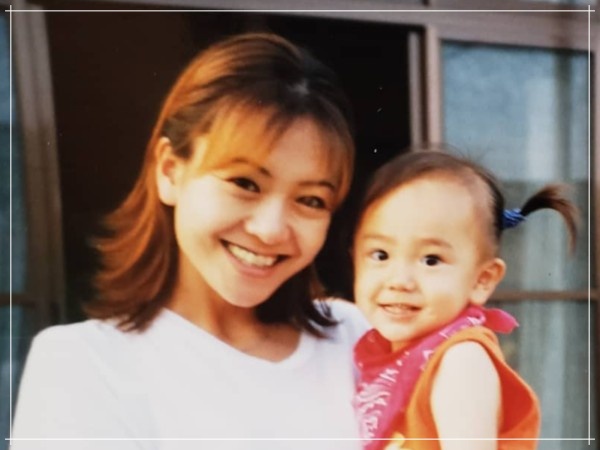 松井愛莉,松井愛莉の母親,画像